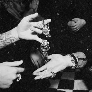 纲手被❌吸乳羞羞的游戏
